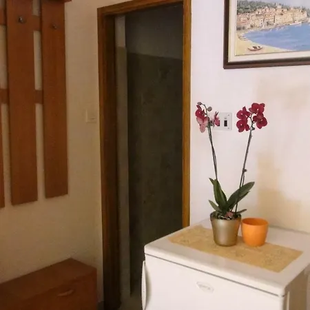 Apartment Vera Moscenicka Draga